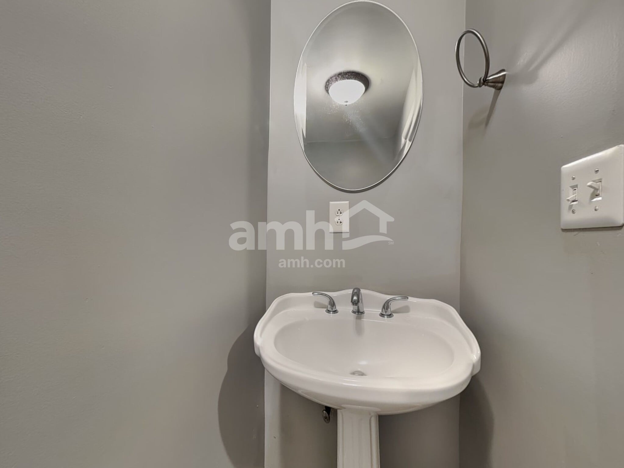 Building Photo - 178 Mirramont Lake Dr