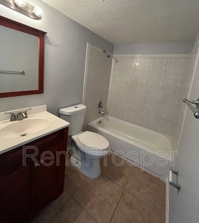 Building Photo - 154 Scottsdale Square