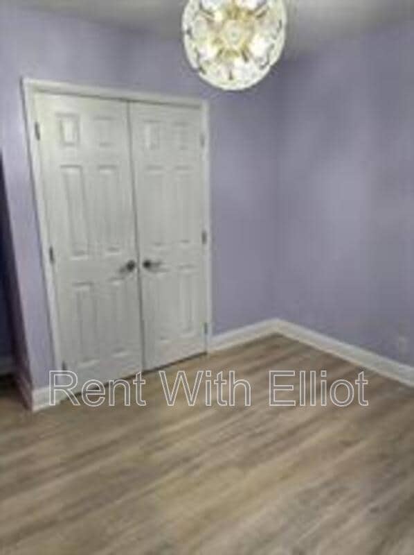 Building Photo - 655 SW 111th Way