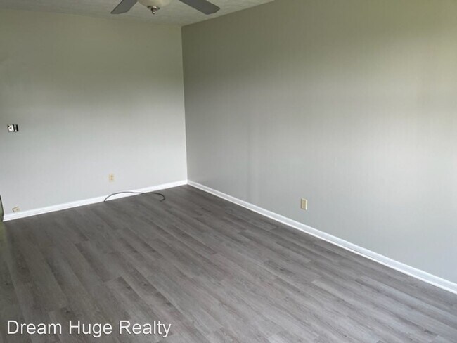 Building Photo - 2 br, 1 bath House - 697 LINDAIRE LN