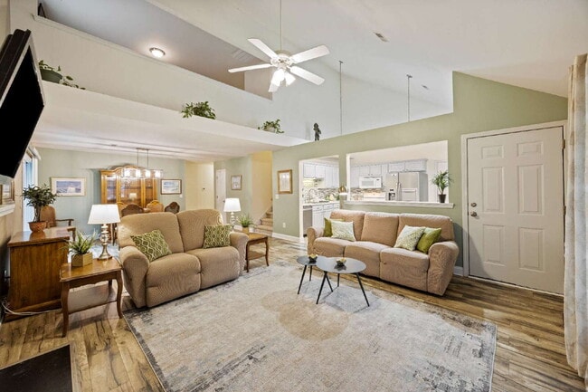 Building Photo - 5349 Deep Blue Ln