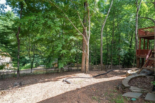 Building Photo - 620 Brook Landing Ct