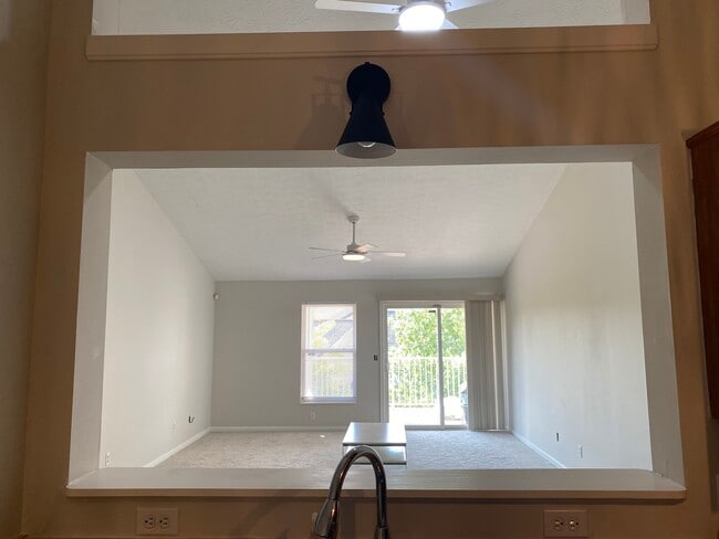 Building Photo - 251 Doublegate Dr