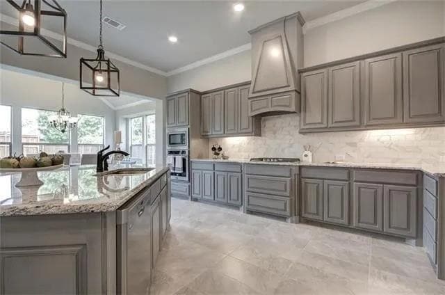 Building Photo - 1017 Merion Dr