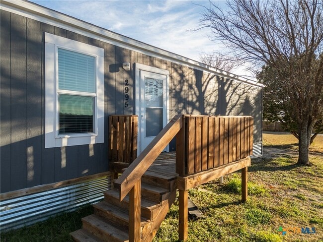 Building Photo - 2963 Barr Ln