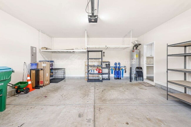 Building Photo - 8608 Lavender Pl