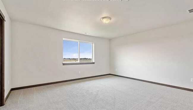 Building Photo - 3 Bedroom 2 1/2 Bathroom Townhouse- NEWLY BUILT-