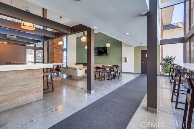 Building Photo - 5585 E Pacific Coast Hwy