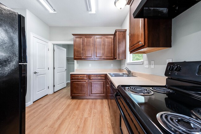 Building Photo - 1530 1st Ave N