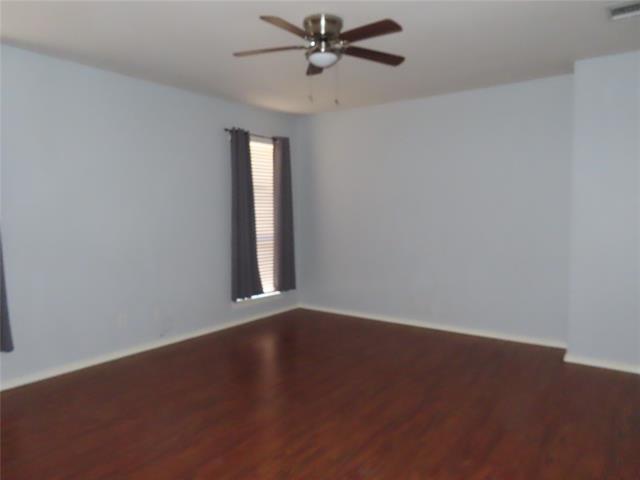 Building Photo - 818 Hunters Glen