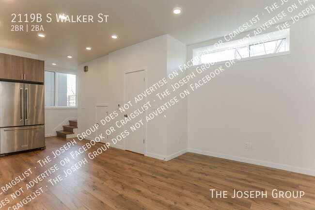 Building Photo - 2119B S Walker St-