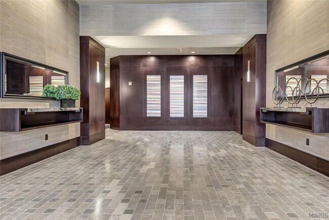 Building Photo - 8025 Maryland Ave