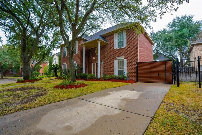 Building Photo - 8915 Wallington Dr