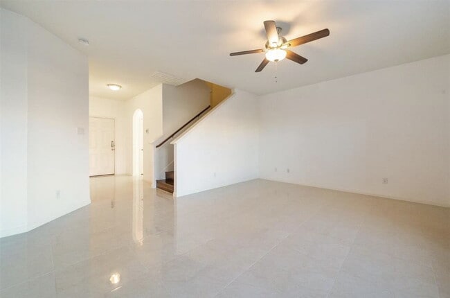 Building Photo - 9439 Grand Spark Dr