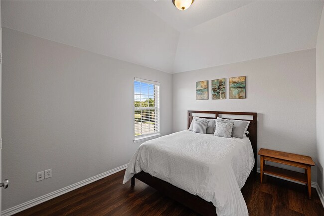 Building Photo - 12381 Bethel Dr