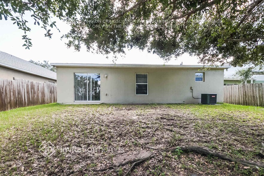 Building Photo - 3033 Elbib Dr
