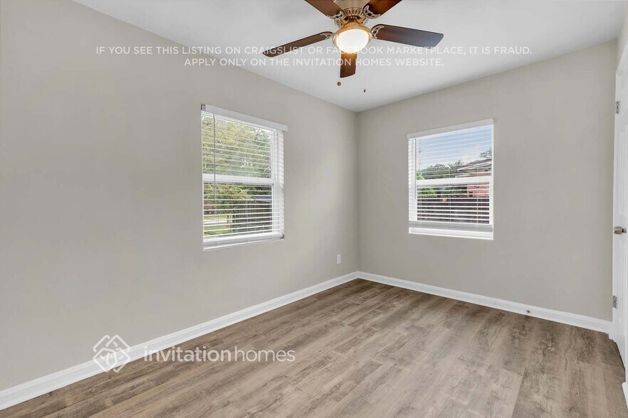 Building Photo - 7977 Helston Dr