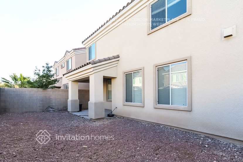 Building Photo - 8344 S Pioneer Way