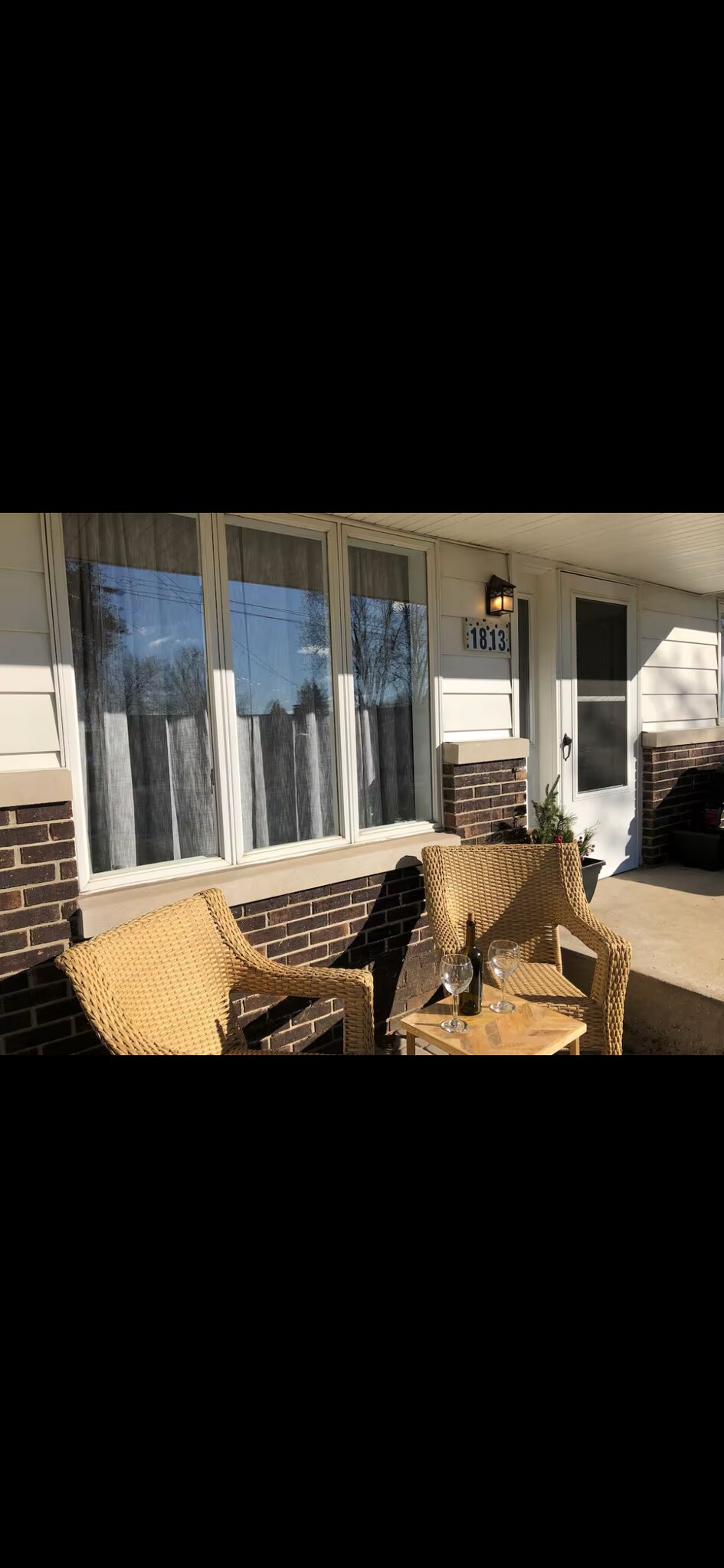 Building Photo - 1813 Bayview Ln