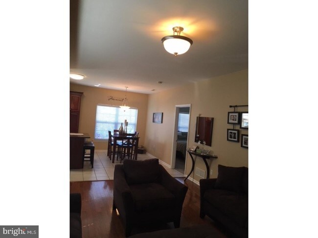 Primary Photo - 13675 Philmont Ave