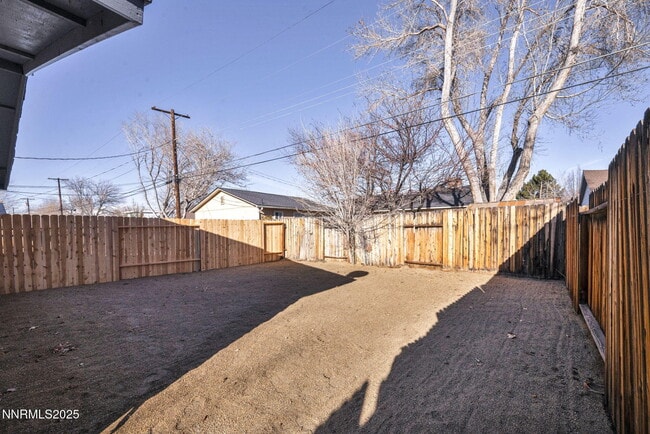 Building Photo - 1640 York Wy