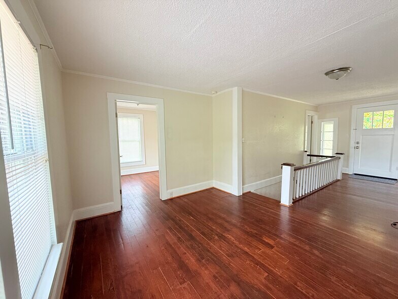 Building Photo - 1681 Linville Creek Rd