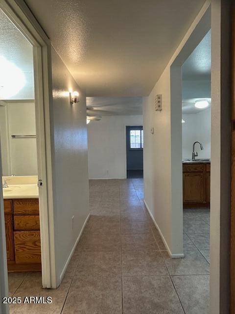 Building Photo - 1843 N Spring