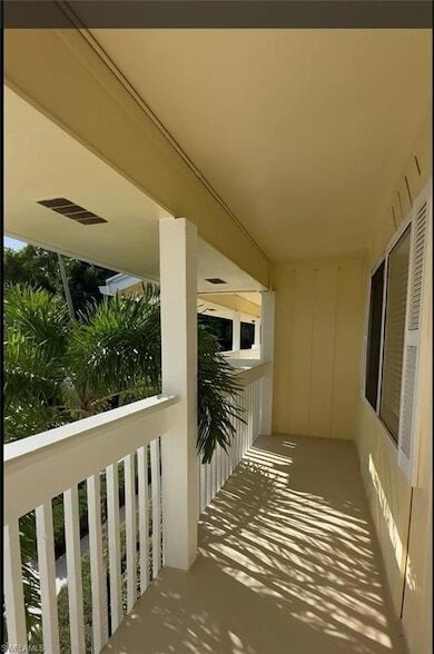 Building Photo - 4629 Bayshore Dr