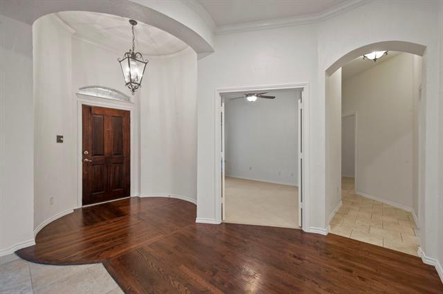 Building Photo - 2404 Windgate Dr