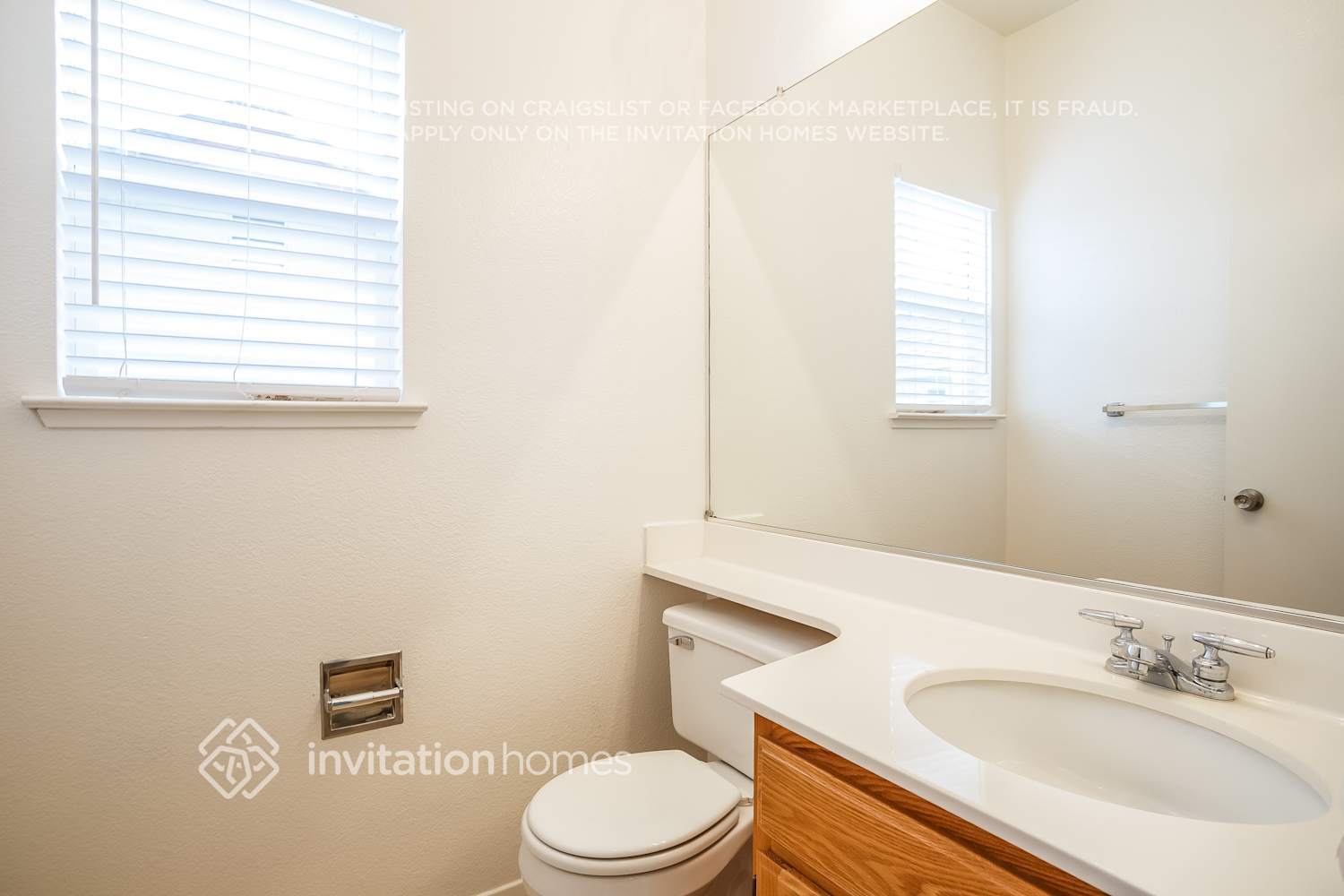 Building Photo - 2547 Foghorn Way