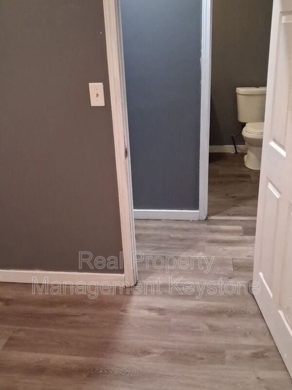 Building Photo - 1834 Flagler St