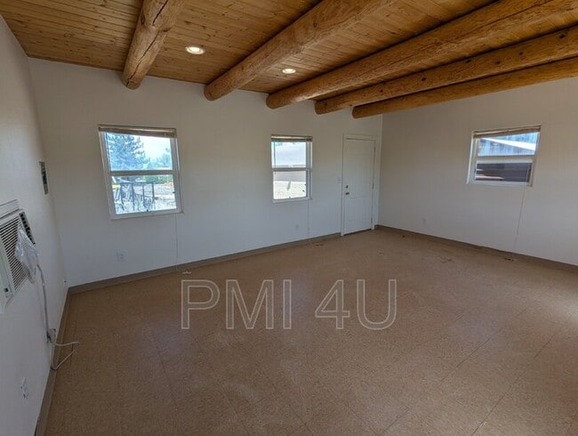 Building Photo - 117 Carey Rd