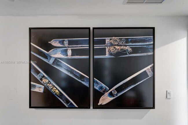 Building Photo - 801 S Miami Ave