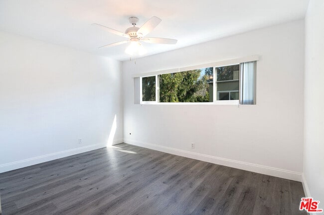 Building Photo - 4810 Hollow Corner Rd