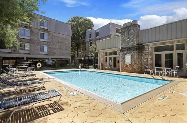 Building Photo - 2211 S Braeswood Blvd