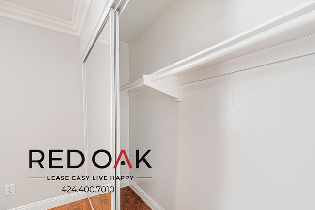 Building Photo - 5325 Cartwright Ave