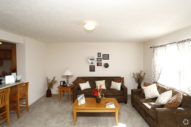 Living Room - The Quarry Apartments