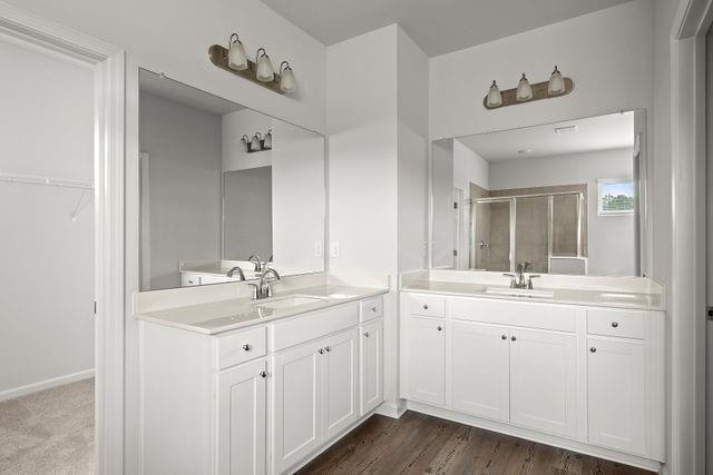Building Photo - 712 Hedwig Dr