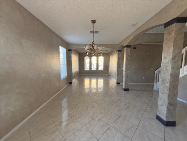 Building Photo - 1927 White Heron Bay Cir