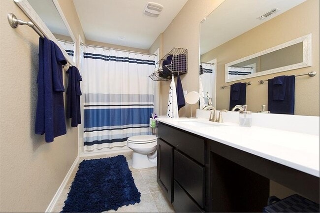 Building Photo - 105 Golden Bear Dr