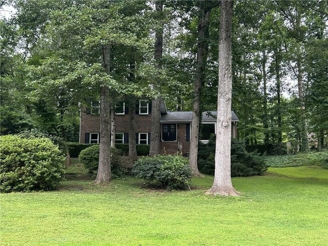 Building Photo - 2271 Fox Hound Pkwy