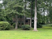 Building Photo - 2271 Fox Hound Pkwy