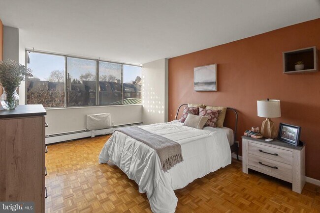 Building Photo - 1401 Pennsylvania Ave