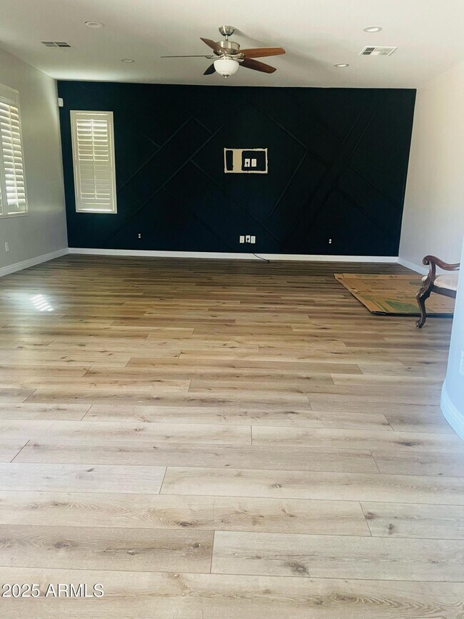 Building Photo - 2205 W Gambit Trail