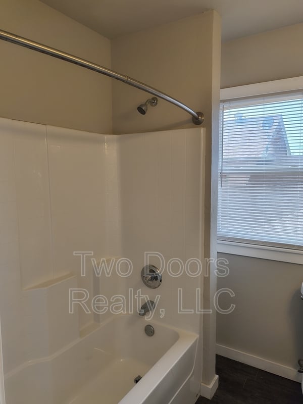 Building Photo - 2025.5 NW 25th St