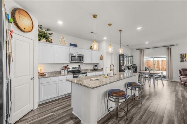 Building Photo - 4916 Knob Dr