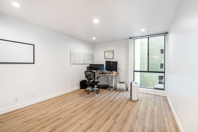 Building Photo - 4080 Via Marisol