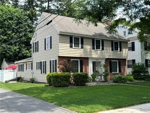 Building Photo - 308 W Locust St