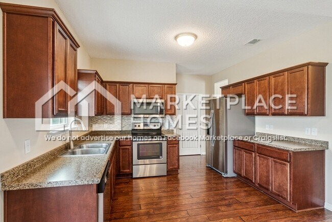 Building Photo - 315 Archie Way