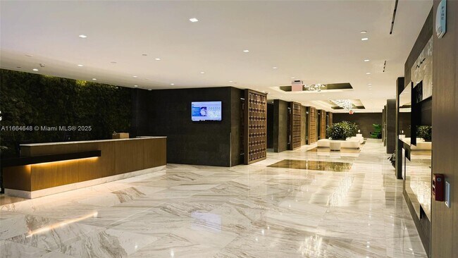 Building Photo - 400 Sunny Isles Blvd